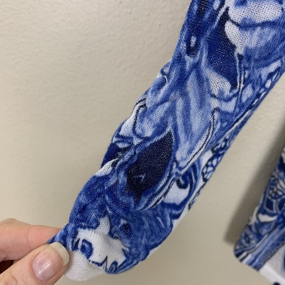 Chicos Womens Cardigan Sweater 1 M Paisley Blue White Waterfall Lightweight Boho - Picture 6 of 14